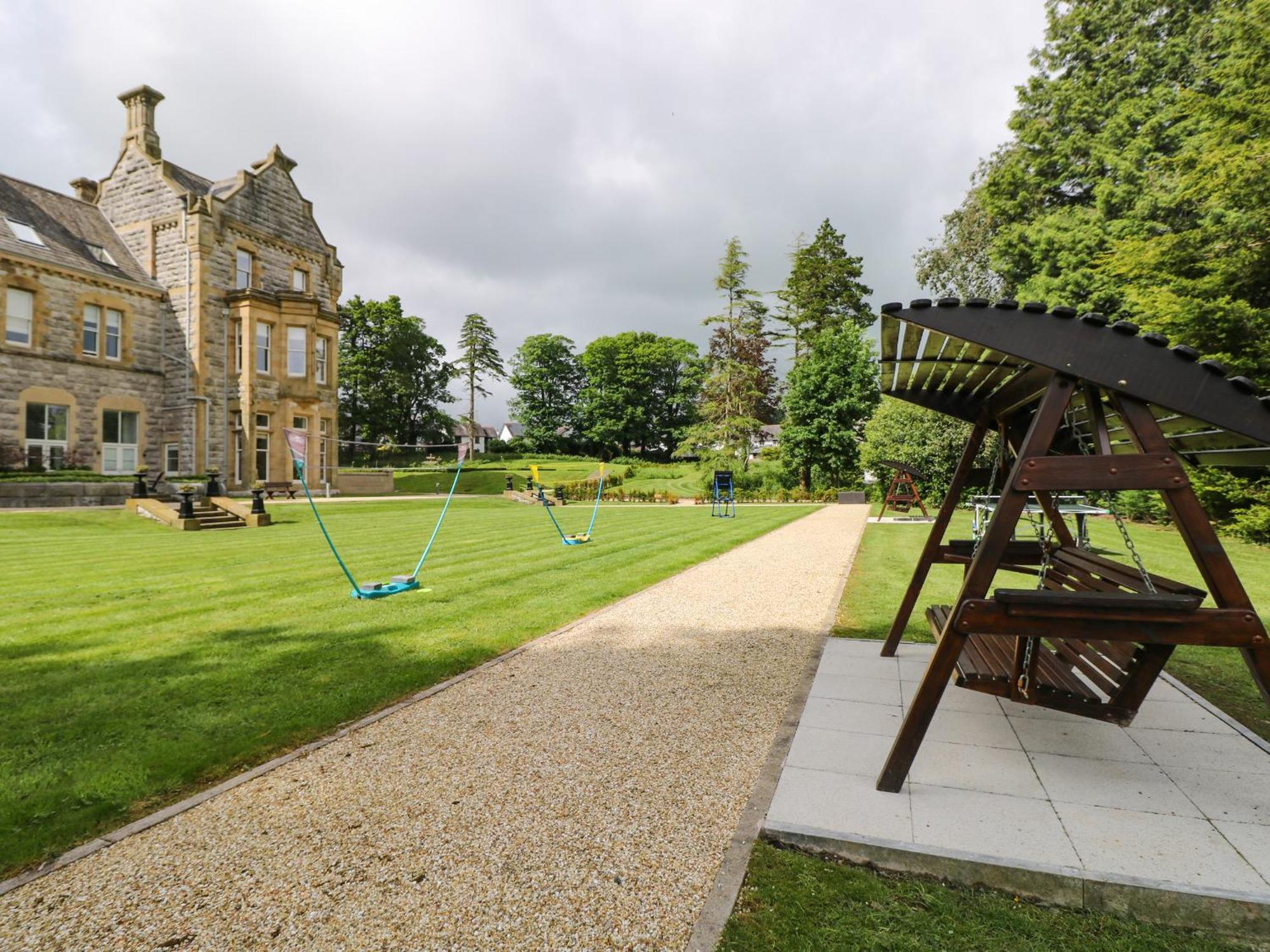 The Violet Suite Stone Cross Mansion Ълвърстън Екстериор снимка